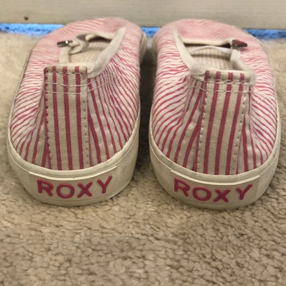 Roxy, Mary Jane style sneakers, 7.5 - Picture 3 of 4